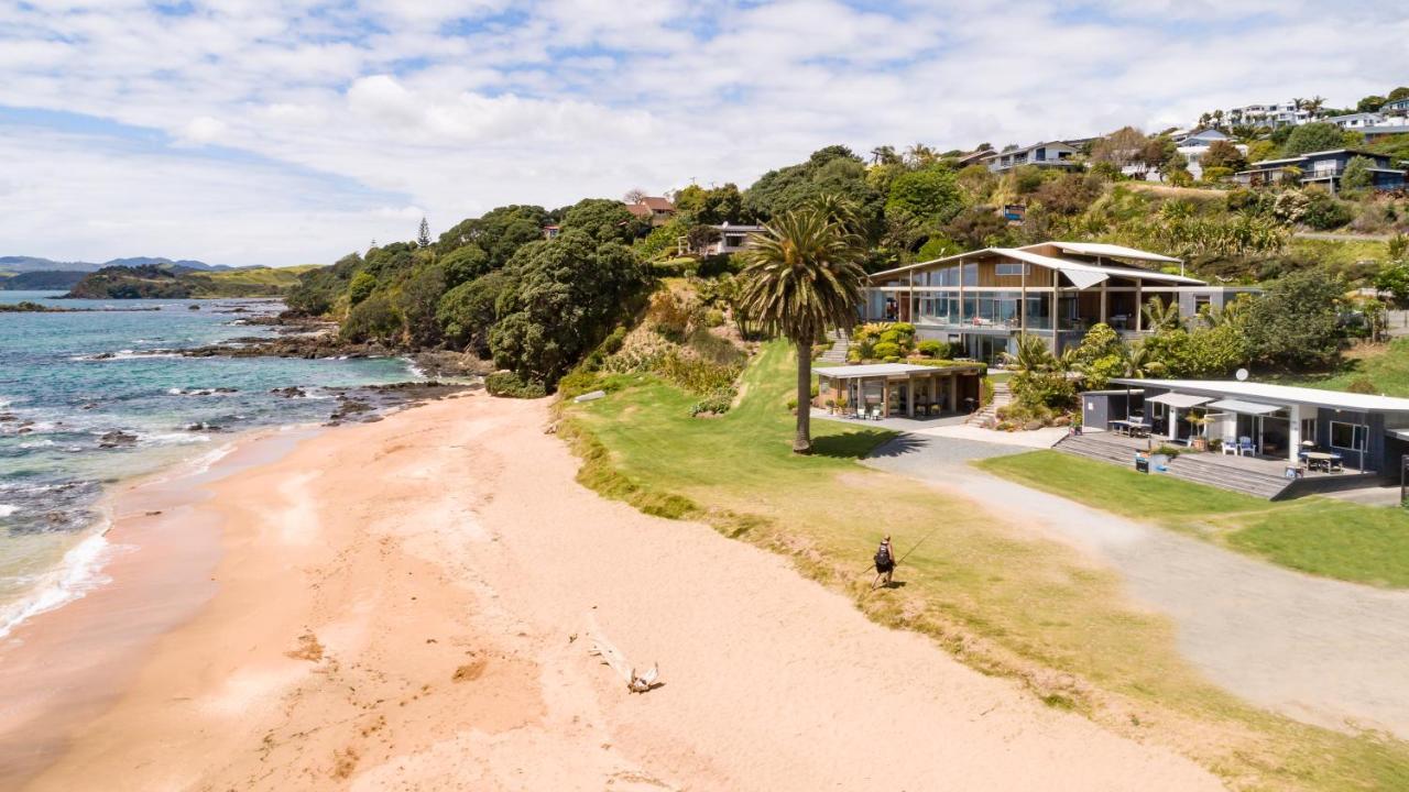 Golden Sand Beachfront, Cable Bay Stays, Cable Bay, Northland Coopers Beach Exterior foto