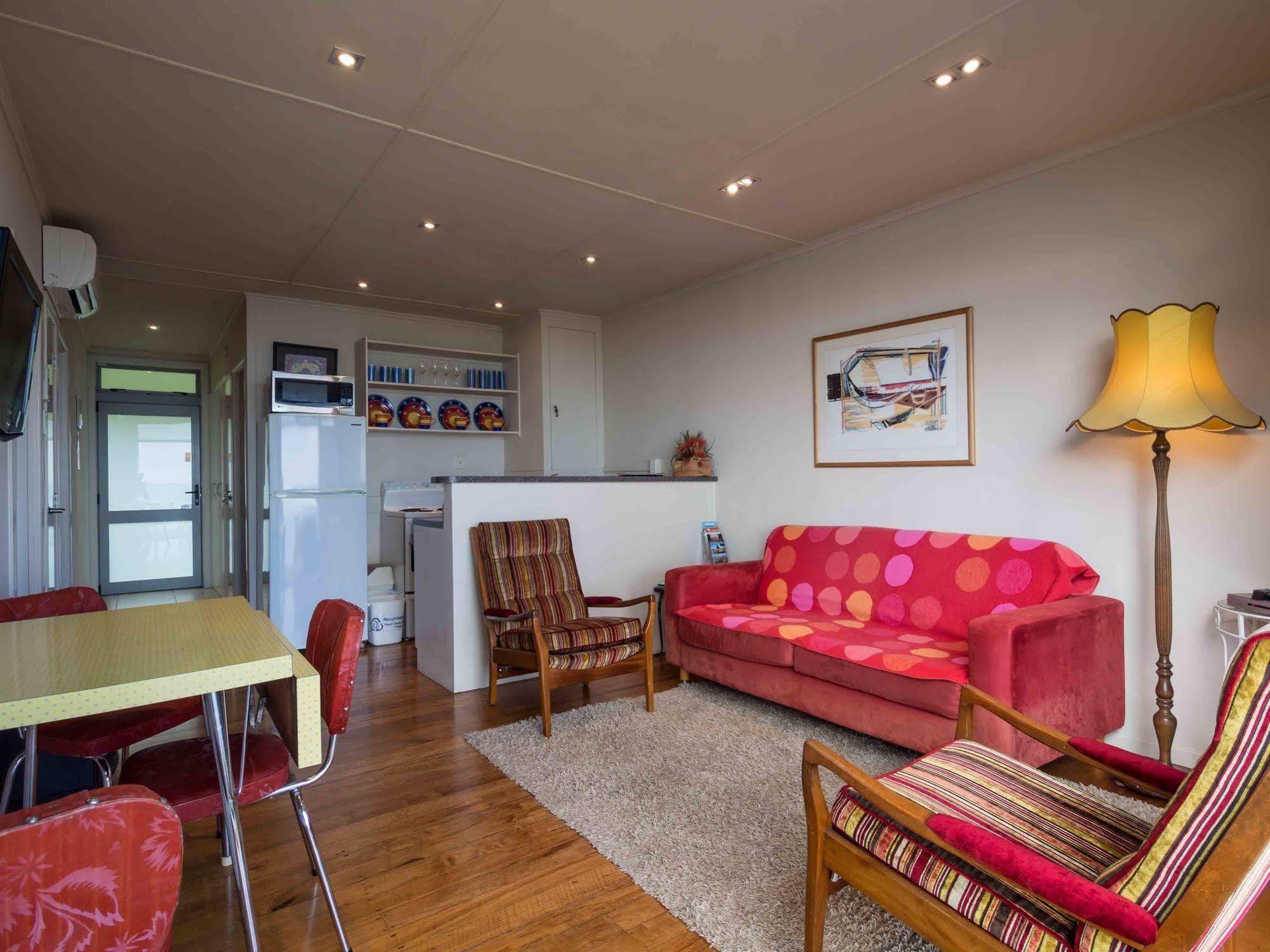 Golden Sand Beachfront, Cable Bay Stays, Cable Bay, Northland Coopers Beach Exterior foto